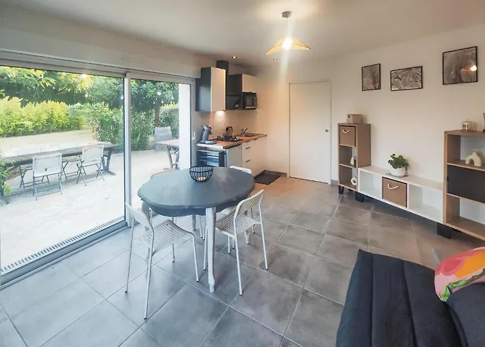 Appt Avec Jardin Prive *